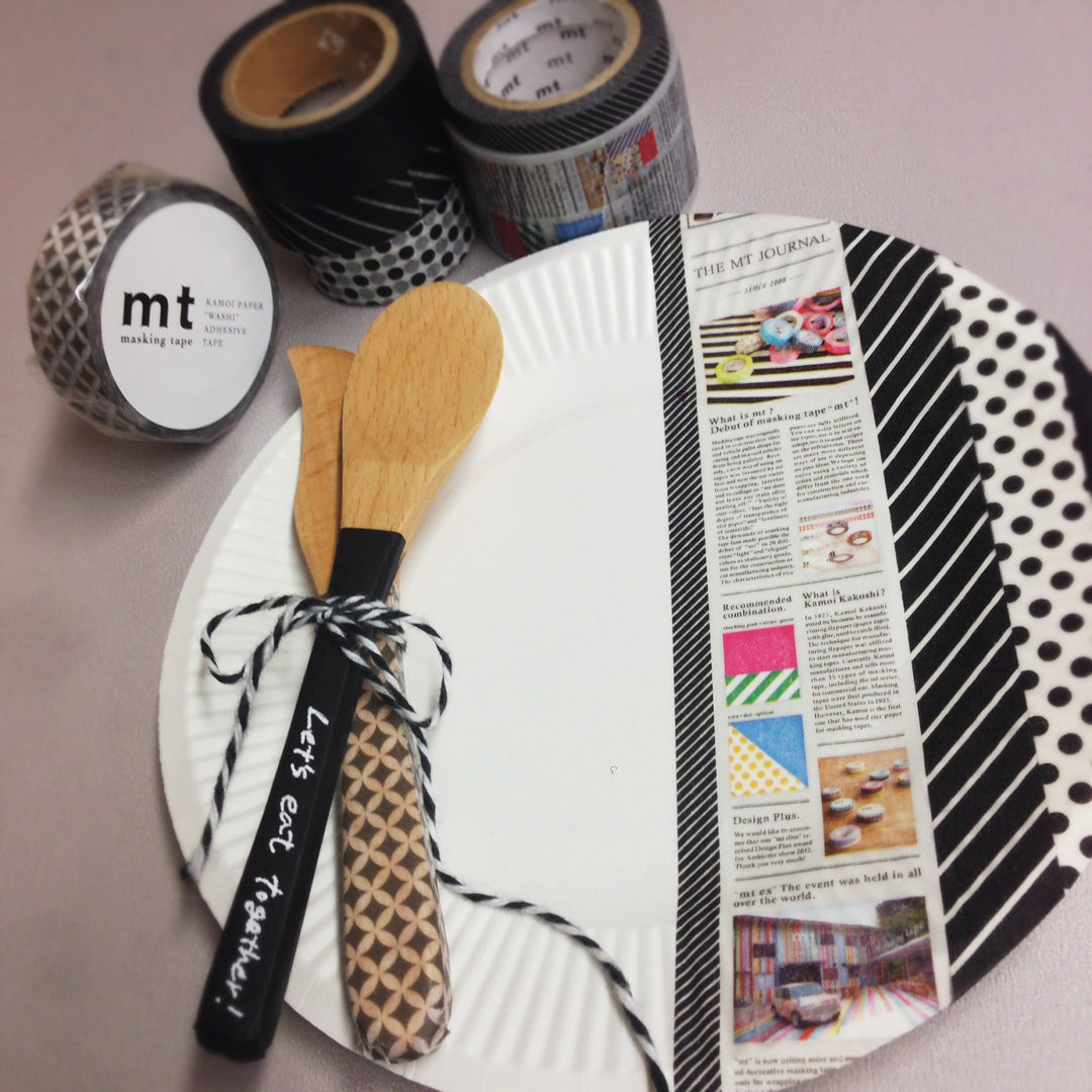 MT Washi Masking Tape Ex English-Language Newspaper (MTEX1P75)