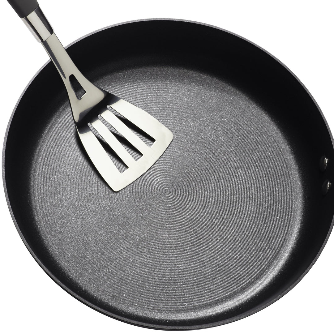 Circulon Symmetry Hard-Anodized Nonstick Frying Pan, 8.